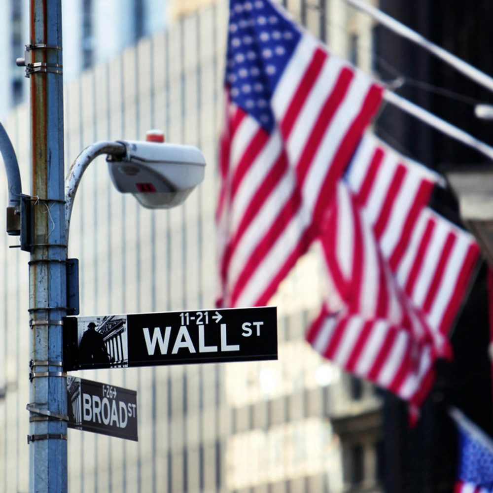 Canvas 40×40 wall street