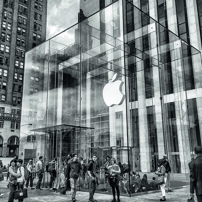 Canvas 0203 40×40 apple ny